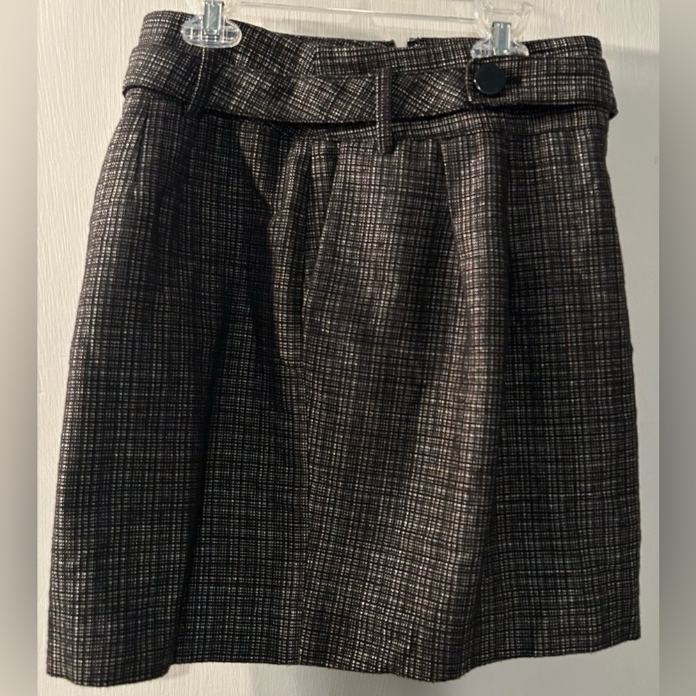 Ann Taylor Black and White Textured A-Line Skirt Size 0